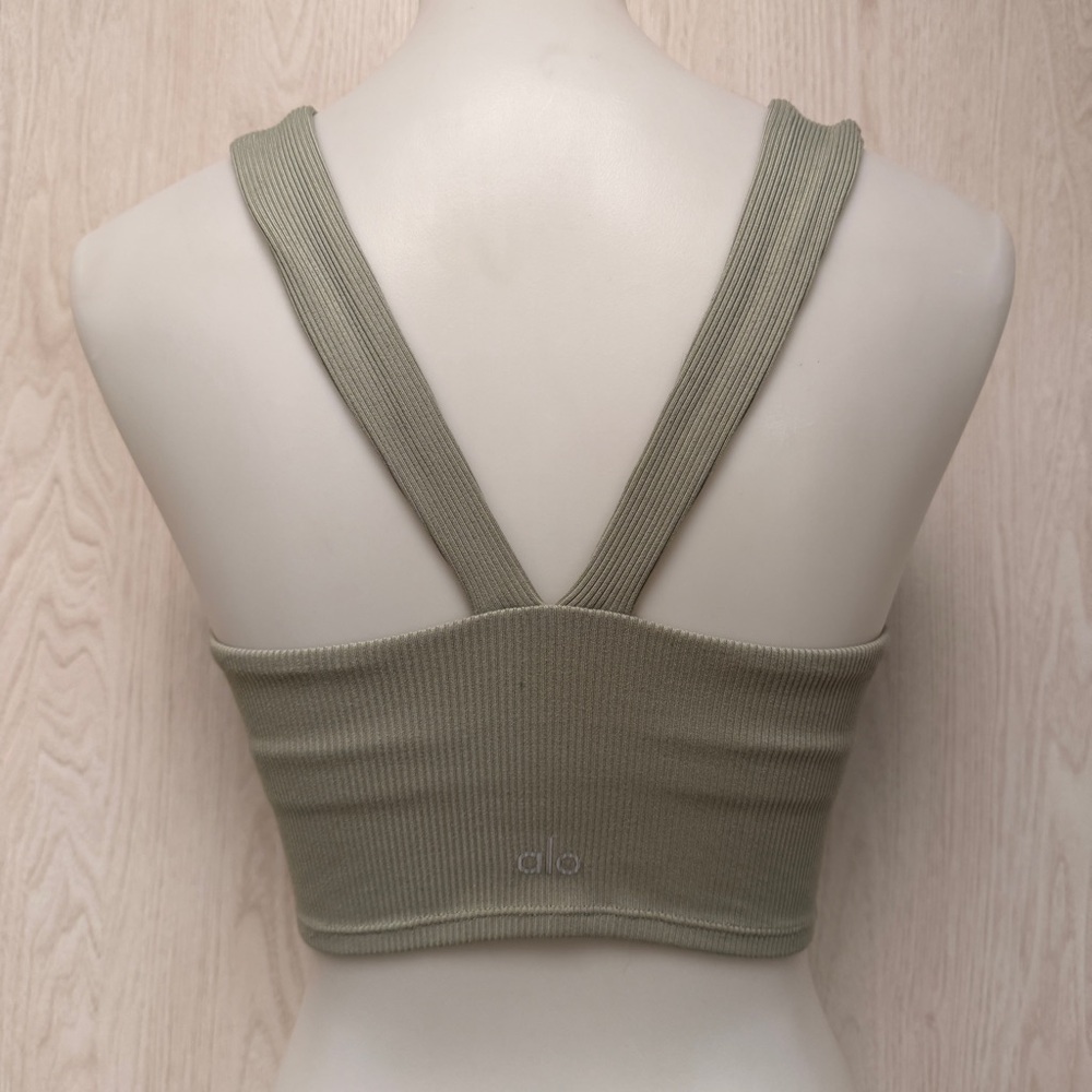 ALO Yoga Ribbed crop tank with built in Bra in light sage green. Size small - Picture 11 of 16